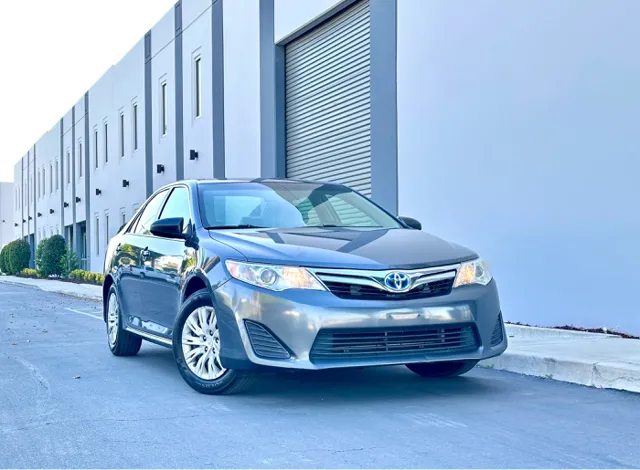2012 Toyota Camry XLE Hybrid