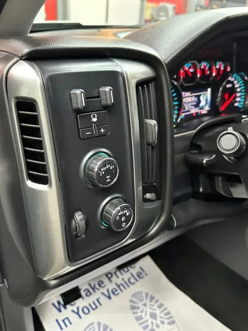 2018 Chevrolet Silverado 1500 LT Z71 - Photo 18
