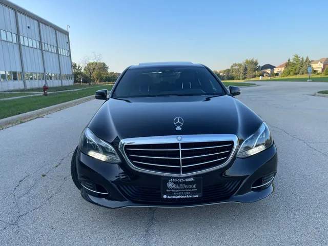 2014 Mercedes Benz E 4MATIC Sedan photo 2