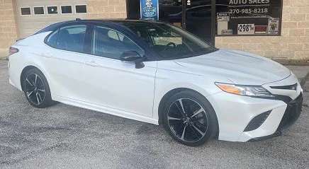 2020 Toyota Camry 2.5 Auto XSE's photo