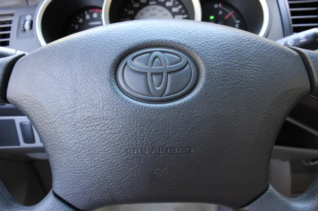 2006 Toyota Tacoma Base - Photo 19