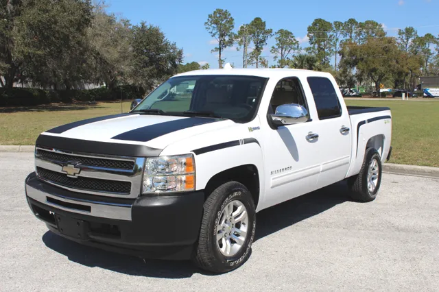 2011 Chevrolet Silverado 1500 1HY's photo