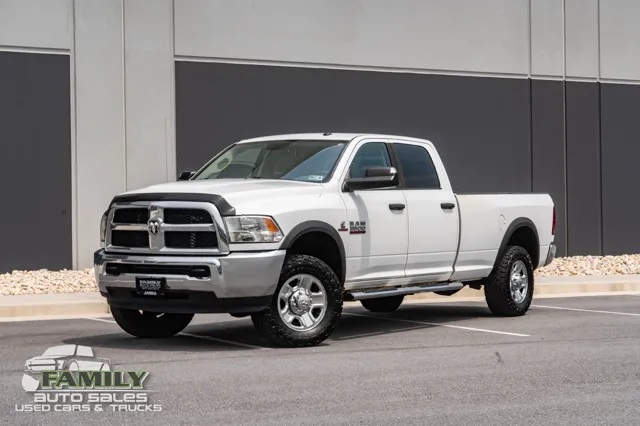 2015 Ram 3500 SLT 4WD photo