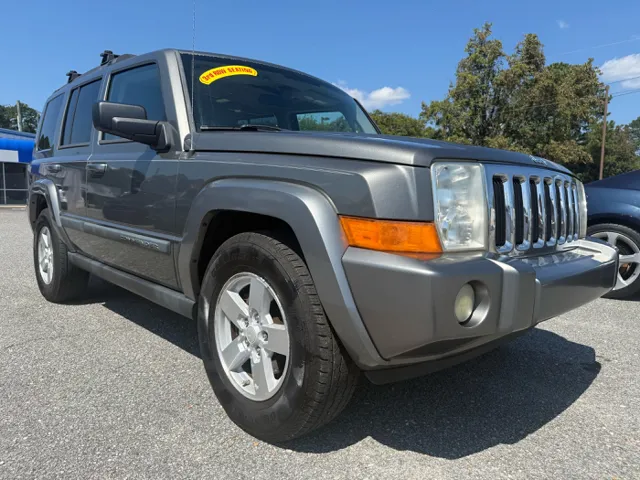 2008 Jeep Commander Sport