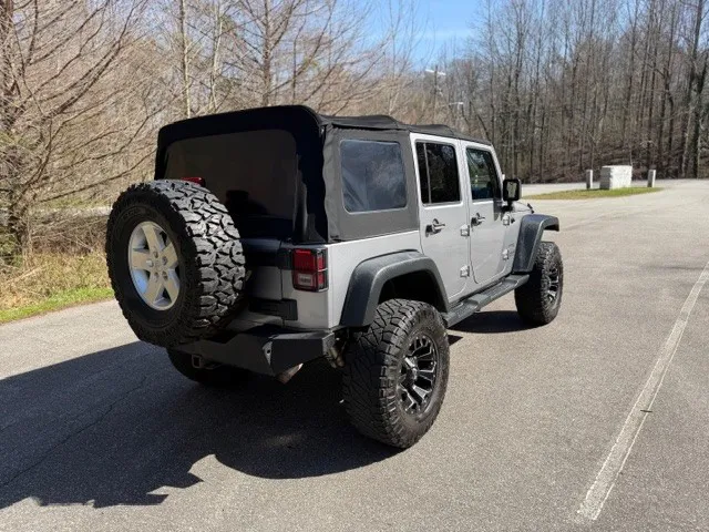 2014 Jeep Wrangler Unlimited Sport - Photo 11