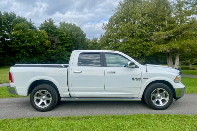 2017 RAM Ram 1500 Pickup Laramie - Photo 6