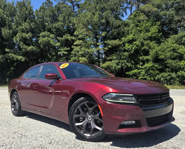 2018 Dodge Charger R/T's photo