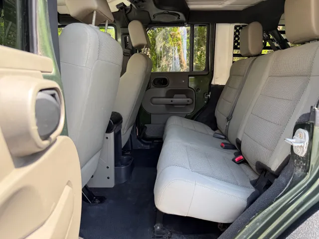 2007 Jeep Wrangler Unlimited Sahara - Photo 24