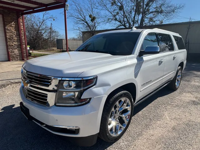 2018 Chevrolet Suburban Premier's photo