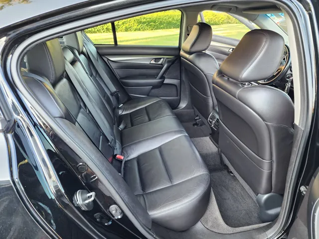 2011 Acura TL photo 14