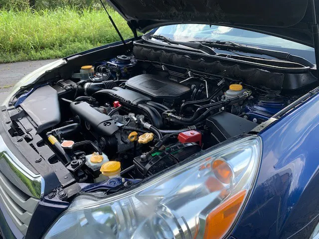2010 Subaru Outback Premium 2.5i photo 20