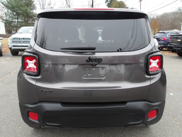 2016 Jeep Renegade Latitude North Edition photo 4