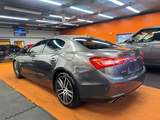 2017 Maserati Ghibli S - Photo 4