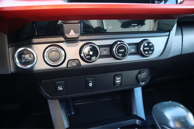 2017 Toyota Tacoma TRD Off Road - Photo 24
