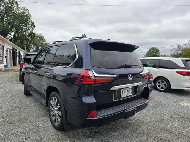 2016 Lexus LX 570 - Photo 6