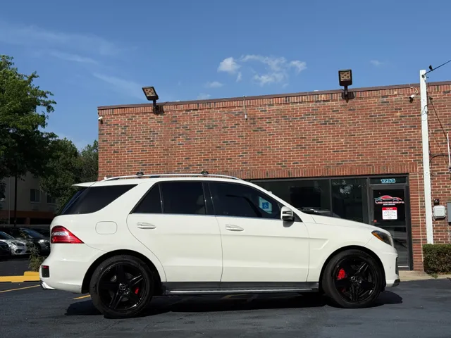 2012 Mercedes-Benz M-Class ML63 AMG - Photo 12