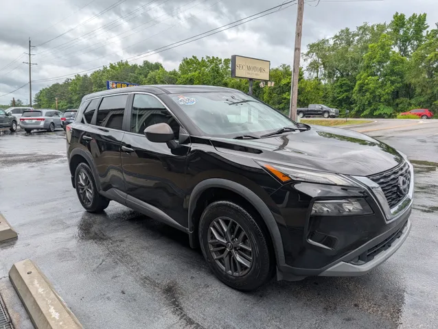 2023 Nissan Rogue S FWD's photo