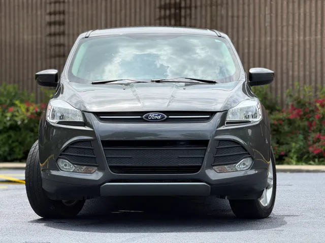 2015 Ford Escape SE - Photo 8