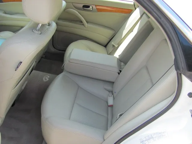 2003 INFINITI M45 Base - Photo 10