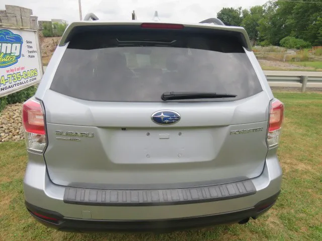 2018 Subaru Forester Limited photo 3