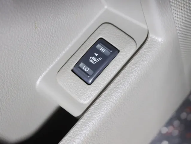 2011 Nissan Murano S photo 29