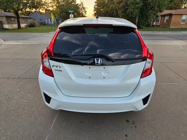 2015 Honda Fit LX photo 4