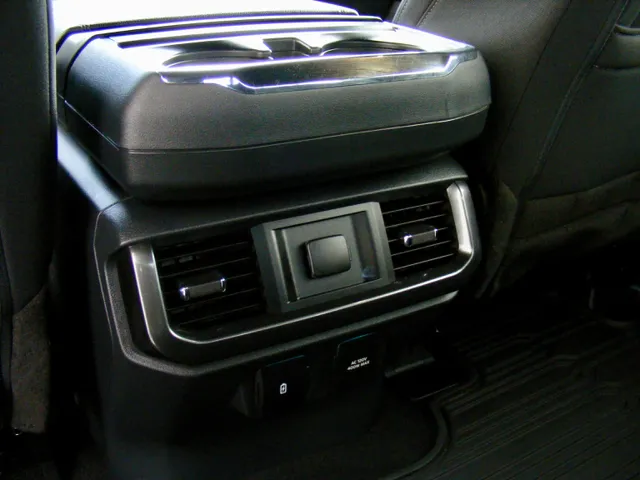 2023 Ford F-150 XLT - Photo 36