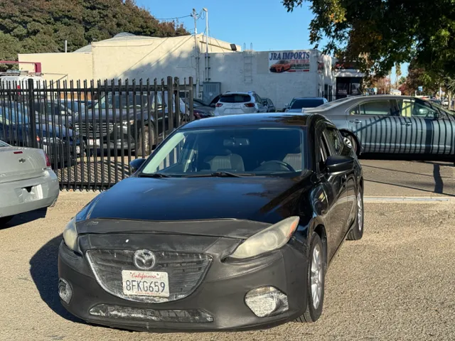 2014 Mazda MAZDA3 i Touring - Photo 2