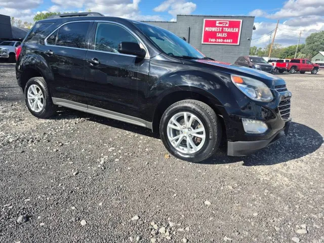 2016 Chevrolet Equinox LT photo 2