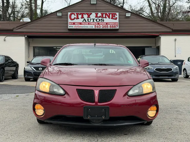 2005 Pontiac Grand Prix - Photo 2