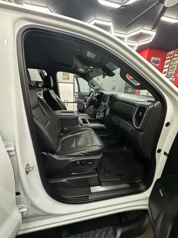 2020 Chevrolet Silverado 1500 LTZ - Photo 11