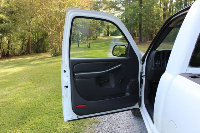 2002 GMC Sierra 1500 Standard - Photo 8