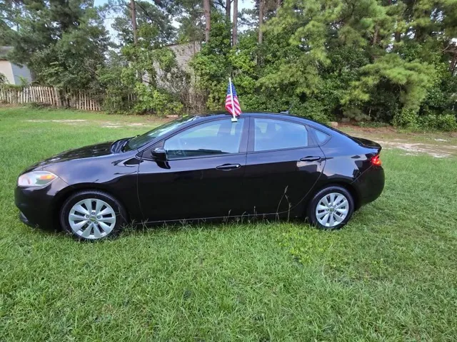 2016 Dodge Dart SE Aero photo 3