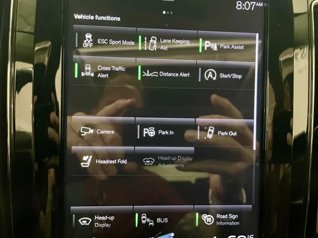2019 Volvo XC60 Momentum - Photo 22