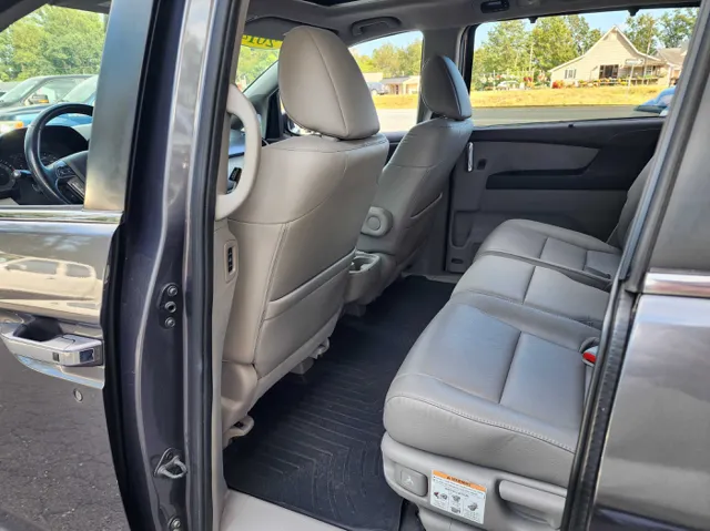 2014 Honda Odyssey EX-L photo 12