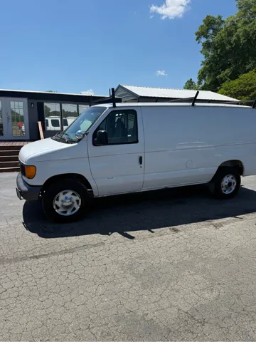 2006 Ford Econoline Van Commercial
