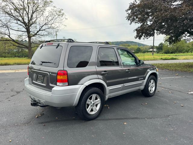 2005 Ford Escape Hybrid