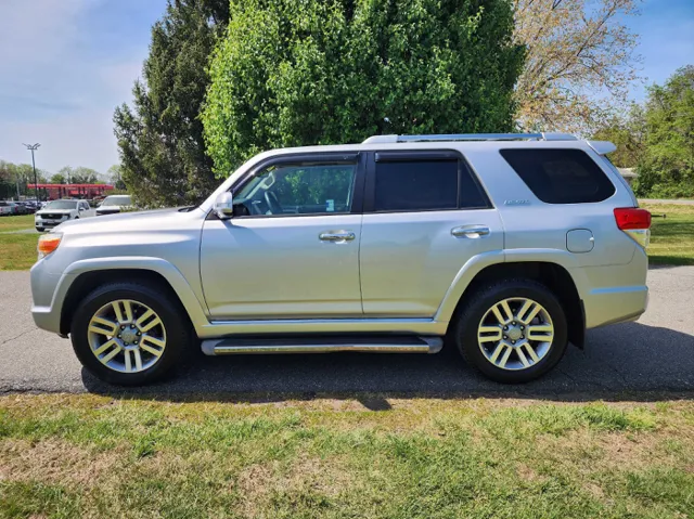 2010 Toyota 4Runner Trail 4x4 V6's photo