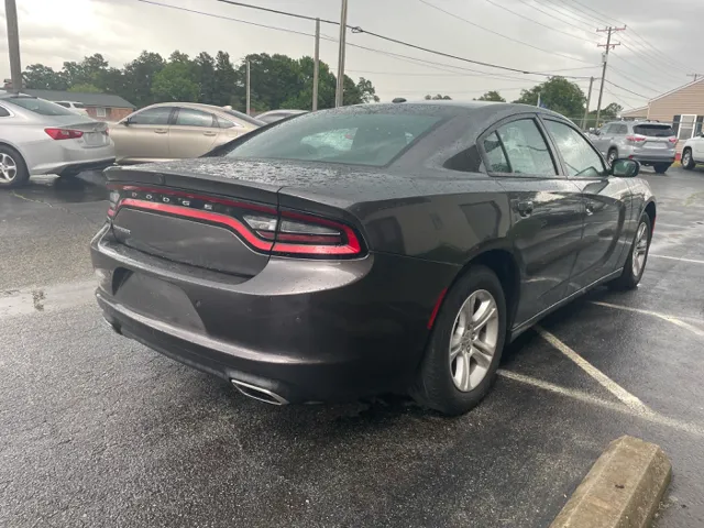 2022 Dodge Charger SXT - Photo 6