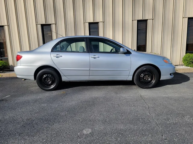 2005 Toyota Corolla
