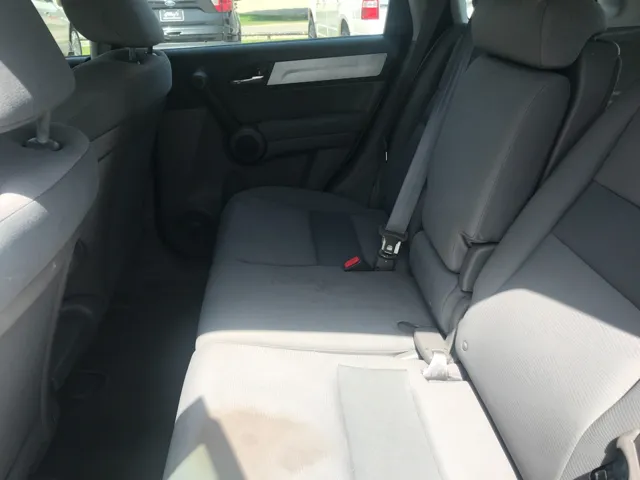 2010 Honda CR-V LX - Photo 12