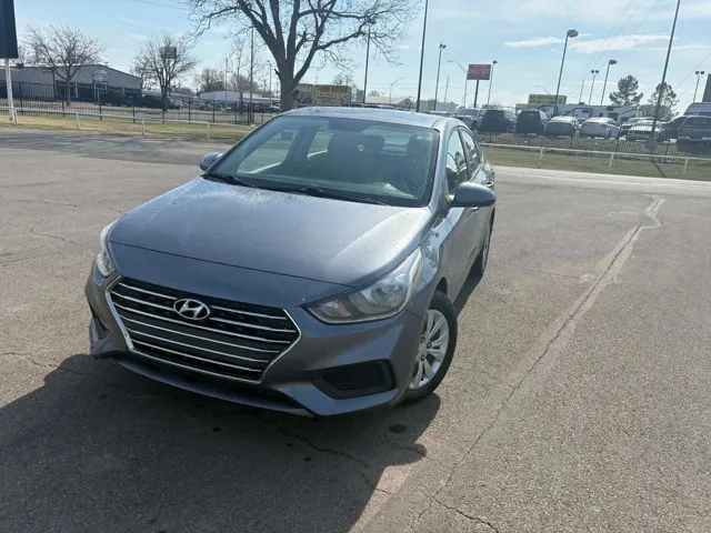 2020 Hyundai Accent SE