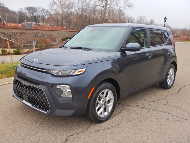 2021 Kia Soul S's photo