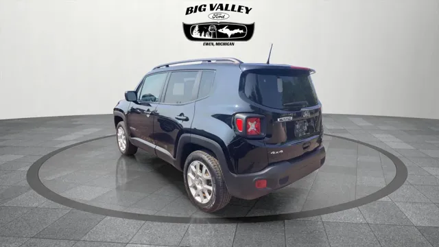 Used 2019 Jeep Renegade Latitude with VIN ZACNJBBB4KPJ80543 for sale in Ewen, MI