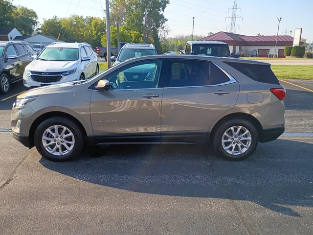 2018 Chevrolet Equinox photo 2
