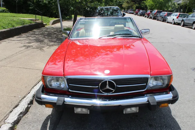 1982 Mercedes Benz 380 photo 2