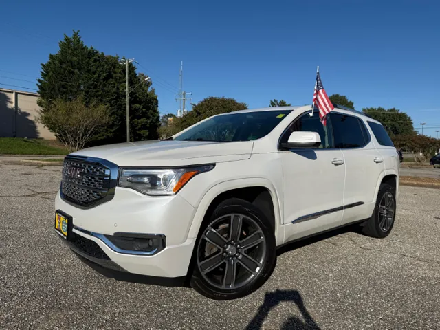 2017 GMC Acadia Denali