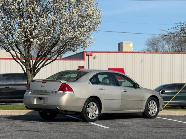 2008 Chevrolet Impala LT - Photo 8