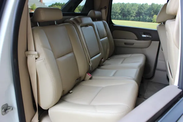 2010 Chevrolet Avalanche LTZ - Photo 18