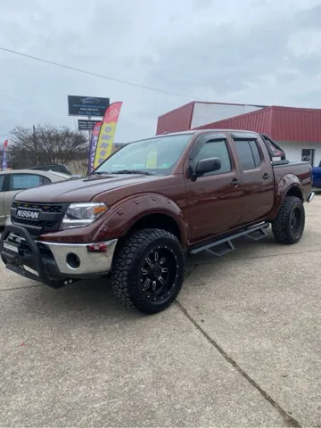 2016 Nissan Frontier SV's photo